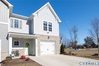 6524 Bolles Landing Ct, Chester, VA 23831