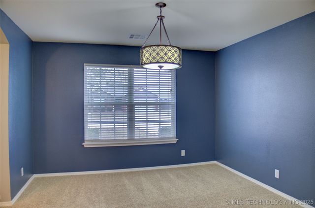 7313 S Gardenia Avenue, Broken Arrow, OK 74011