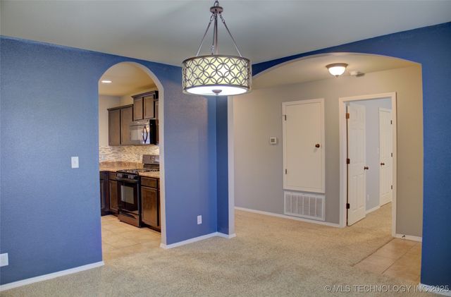 7313 S Gardenia Avenue, Broken Arrow, OK 74011