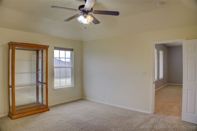 7313 S Gardenia Avenue, Broken Arrow, OK 74011