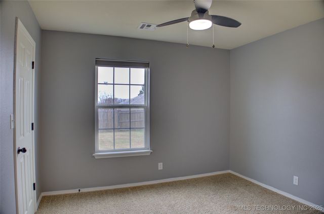 7313 S Gardenia Avenue, Broken Arrow, OK 74011