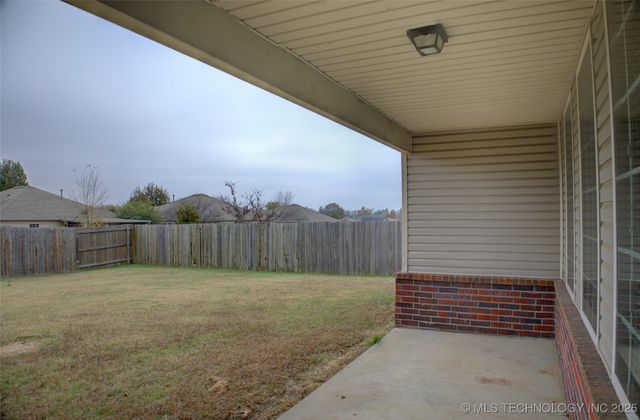 7313 S Gardenia Avenue, Broken Arrow, OK 74011