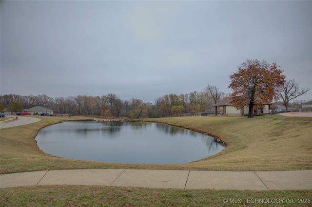 7313 S Gardenia Avenue, Broken Arrow, OK 74011