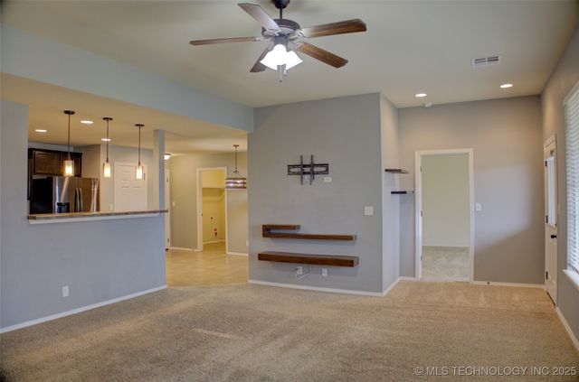 7313 S Gardenia Avenue, Broken Arrow, OK 74011