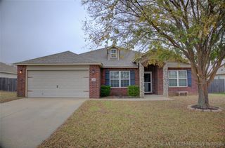 7313 S Gardenia Avenue, Broken Arrow, OK 74011