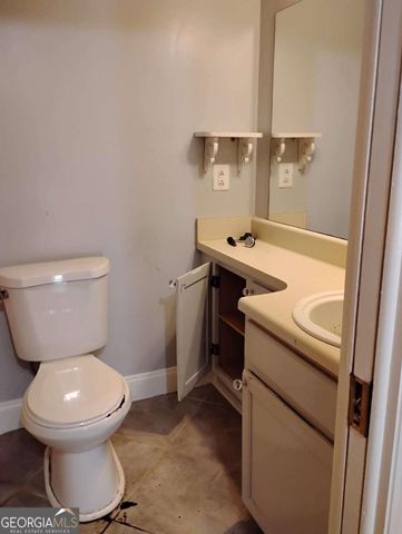 2094 Brian Way, Decatur, GA 30033