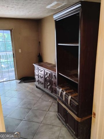 2094 Brian Way, Decatur, GA 30033