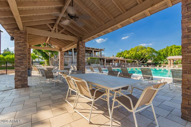 1071 E SANDPIPER Drive, Tempe, AZ 85283