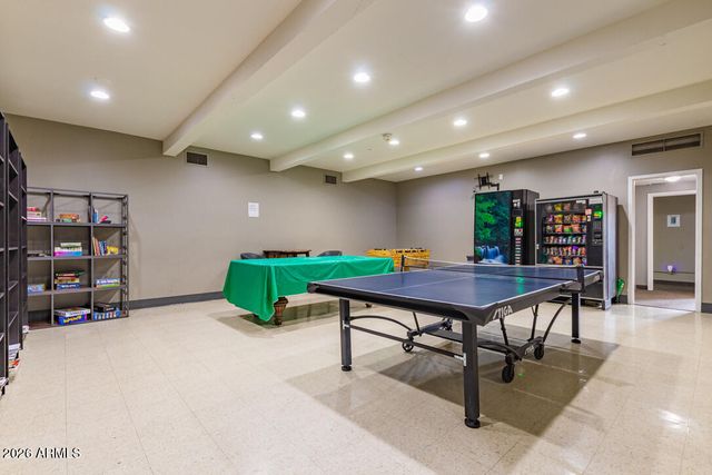 1071 E SANDPIPER Drive, Tempe, AZ 85283