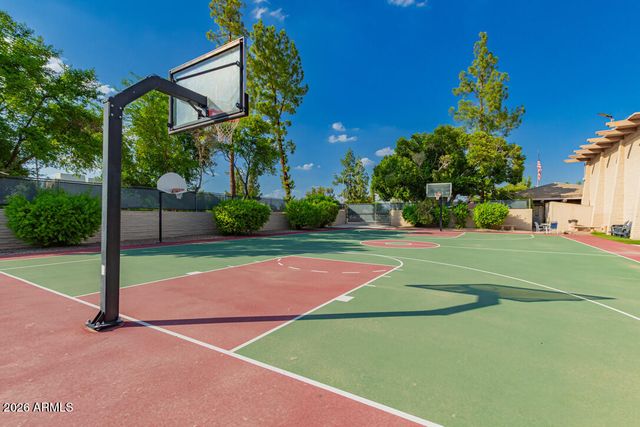 1071 E SANDPIPER Drive, Tempe, AZ 85283