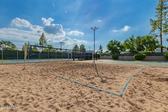 1071 E SANDPIPER Drive, Tempe, AZ 85283