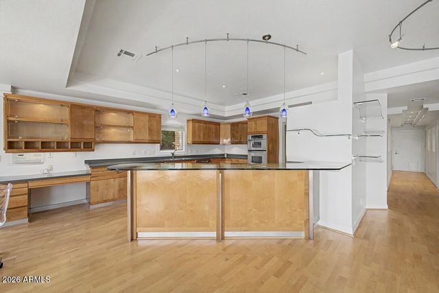 1071 E SANDPIPER Drive, Tempe, AZ 85283