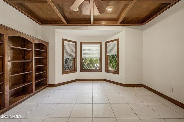 1071 E SANDPIPER Drive, Tempe, AZ 85283