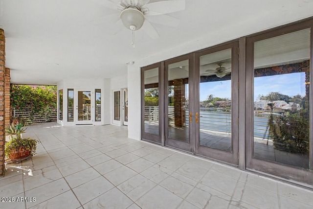 1071 E SANDPIPER Drive, Tempe, AZ 85283
