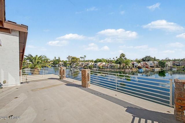 1071 E SANDPIPER Drive, Tempe, AZ 85283