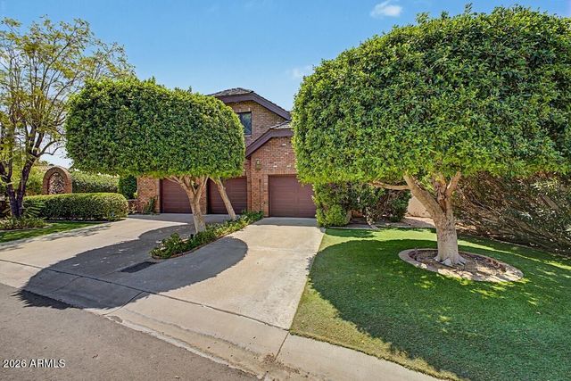 1071 E SANDPIPER Drive, Tempe, AZ 85283