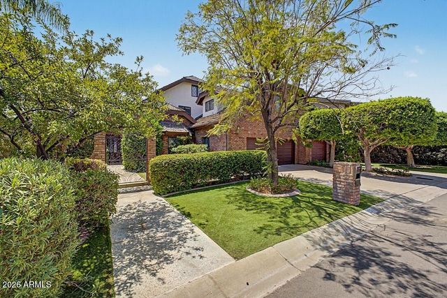 1071 E SANDPIPER Drive, Tempe, AZ 85283