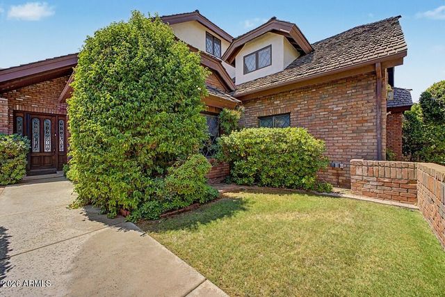 1071 E SANDPIPER Drive, Tempe, AZ 85283