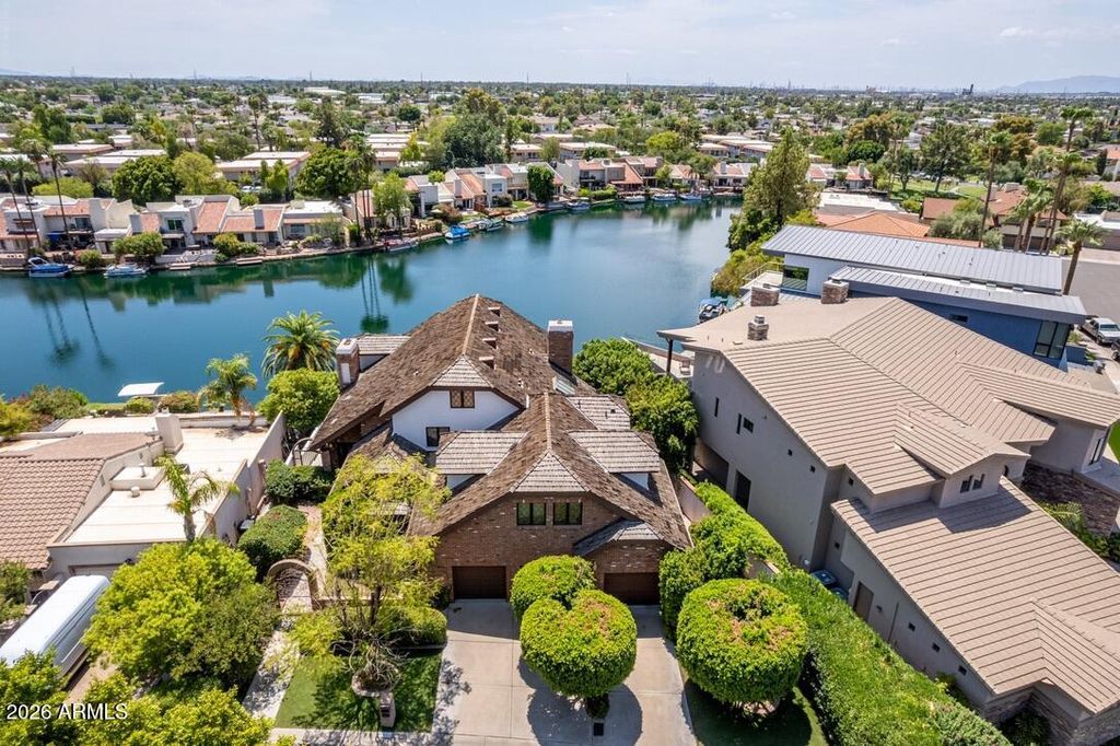 1071 E SANDPIPER Drive, Tempe, AZ 85283 — exterior