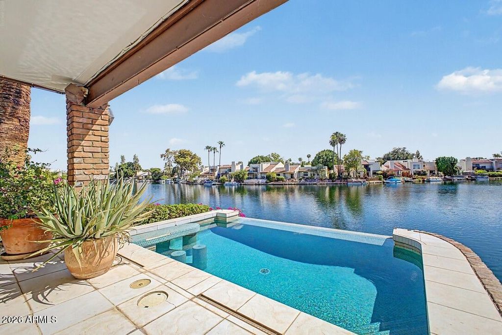 1071 E SANDPIPER Drive, Tempe, AZ 85283 — photo 4