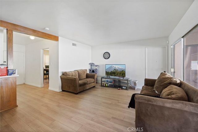 20409 Harvard Way, Riverside, CA 92507