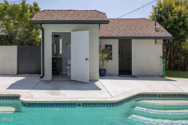 2354 Laverna Avenue, Los Angeles, CA 90041