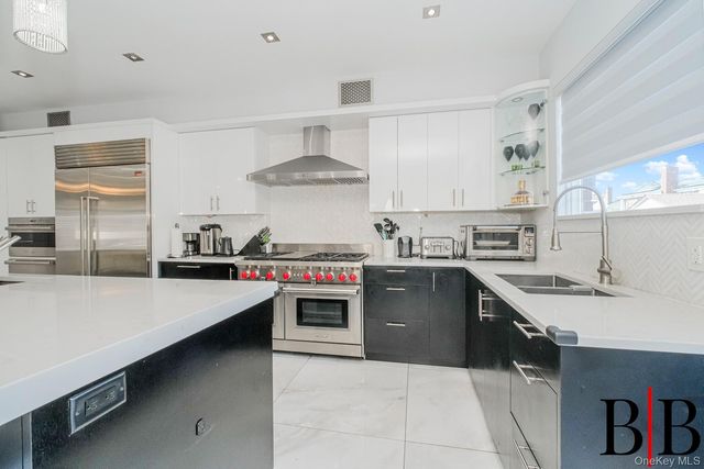 2161 E 72nd Street, Brooklyn, NY 11234