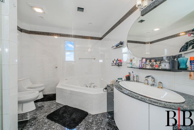 2161 E 72nd Street, Brooklyn, NY 11234