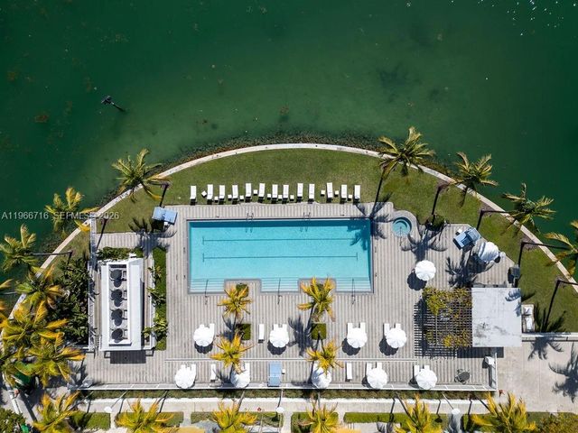 6103 Aqua Ave 702, Miami Beach, FL 33141