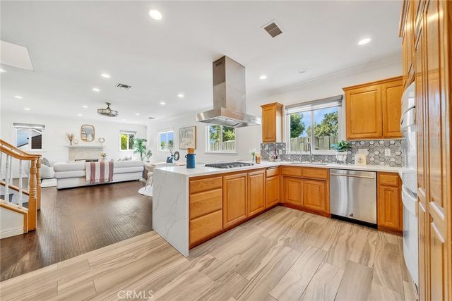 270 Grand Avenue, Monrovia, CA 91016