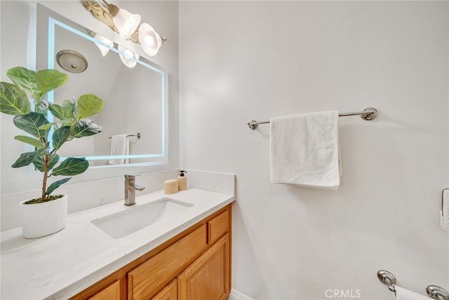 270 Grand Avenue, Monrovia, CA 91016
