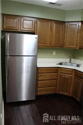 5219 Ravens Crest, Plainsboro, NJ 08536