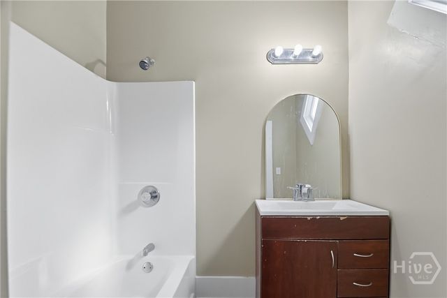 922 E 37th Street, Savannah, GA 31401