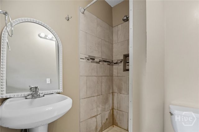 922 E 37th Street, Savannah, GA 31401