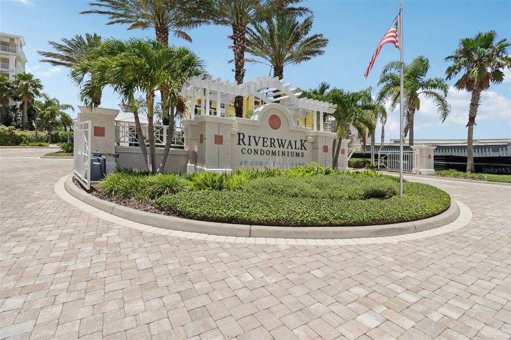 Image 4 of property listing at 7 RIVERWALK DRIVE 206, New Smyrna Beach, FL 32169