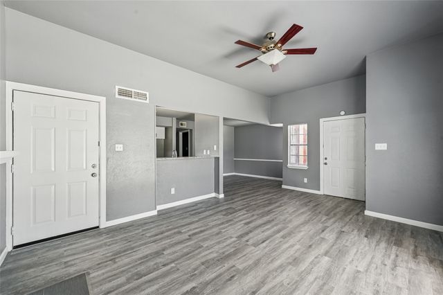 2415 Sunflower Drive, Arlington, TX 76014