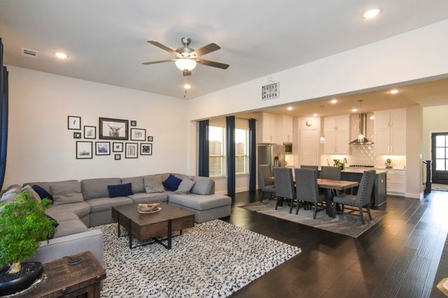 1124 Putnam Drive, Frisco, TX 75036