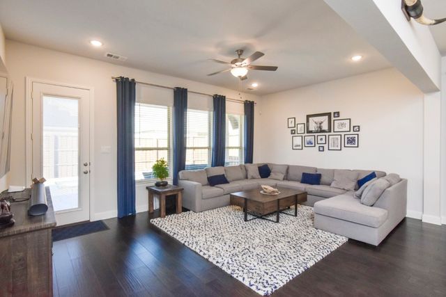 1124 Putnam Drive, Frisco, TX 75036