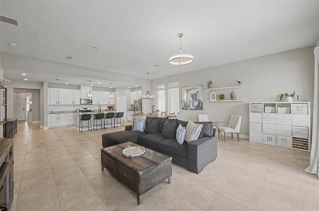 11523 NAVEL ORANGE WAY, Tampa, FL 33626