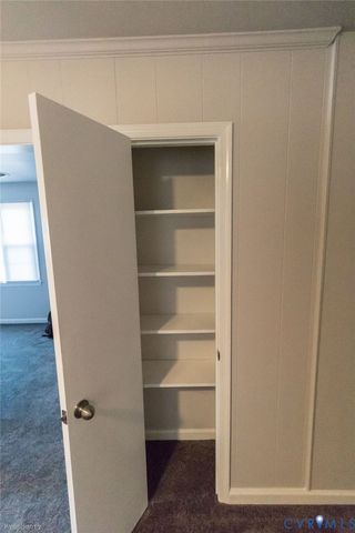 337 Lakewood Dr, Petersburg, VA 23805