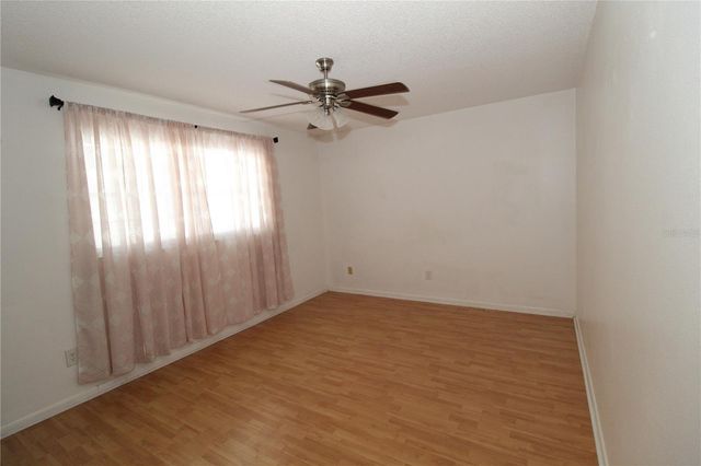 707 HUXLEY PLACE 7, Sun City Center, FL 33573