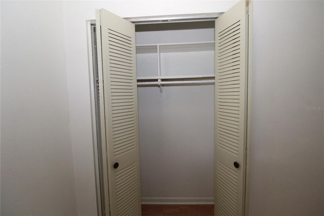 707 HUXLEY PLACE 7, Sun City Center, FL 33573
