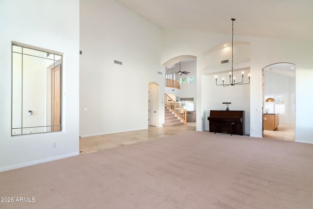 1252 E SHAMROCK Street, Gilbert, AZ 85295