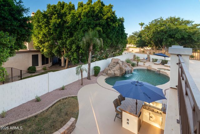 1252 E SHAMROCK Street, Gilbert, AZ 85295