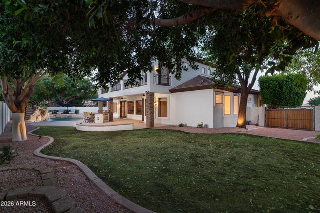 1252 E SHAMROCK Street, Gilbert, AZ 85295