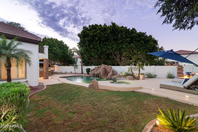 1252 E SHAMROCK Street, Gilbert, AZ 85295