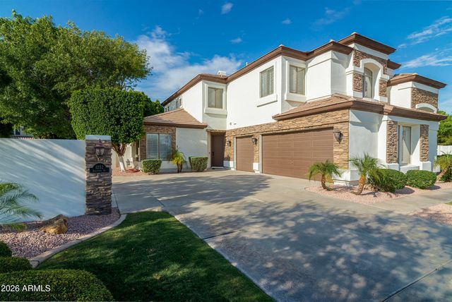 1252 E SHAMROCK Street, Gilbert, AZ 85295