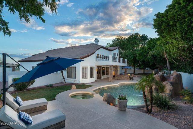 1252 E SHAMROCK Street, Gilbert, AZ 85295