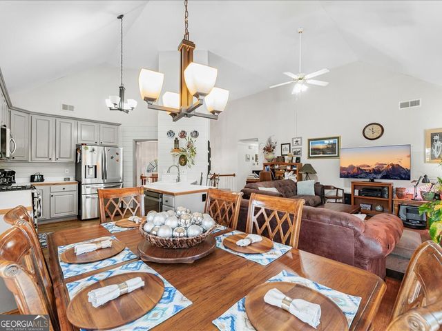 4245 Mahall Court NW, Kennesaw, GA 30144