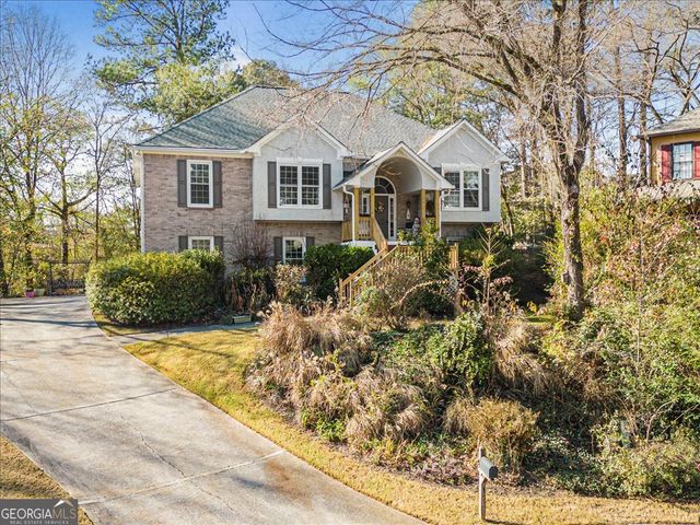 4245 Mahall Court NW, Kennesaw, GA 30144